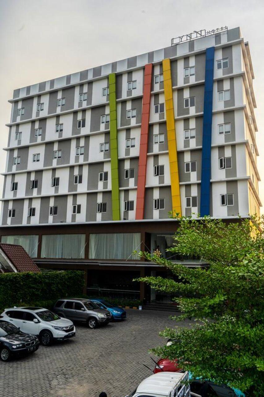 Lynn Hotel Serang Exterior foto
