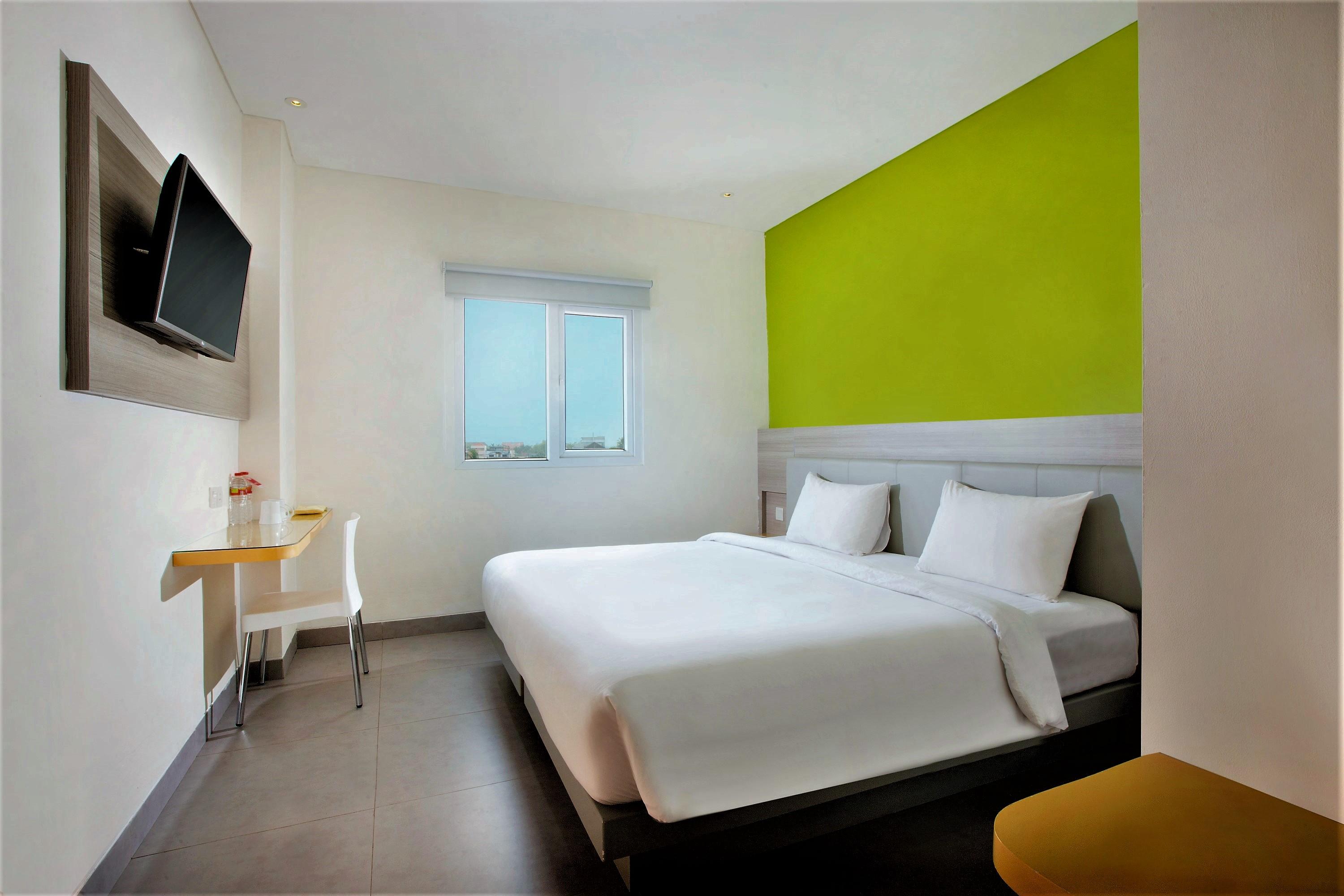 Lynn Hotel Serang Exterior foto